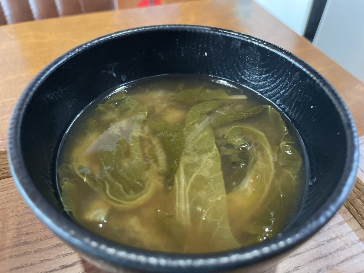 StephaneLagarde's tweet photo. Ce midi au déjeuner, un mega #Kimpap
( #Gimpap ), rouleau de riz aux légumes et au thon. Trop bon. #cuisinecoréenne https://t.co/GRvfSKgV4Y