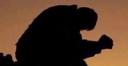 just woke up.. gojos not trending....guys. WHERE IS MY KING???? HES BACK RIGHT??? MY KING IS BACK YEAH??? RIGHT??