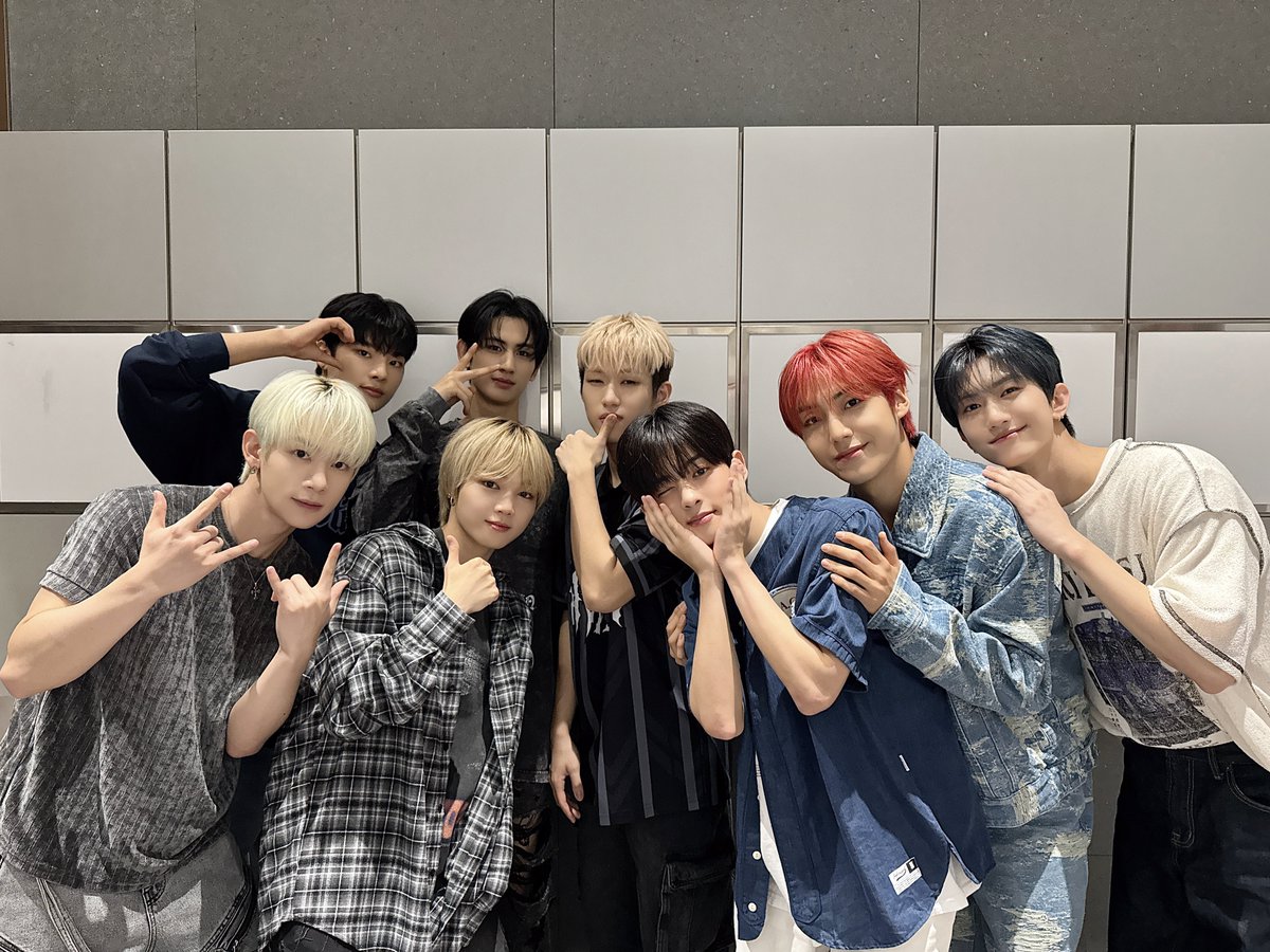 YOUNITE_offcl's tweet photo. [📷]

첫 경연 무대부터 훨훨 날아오른 짱나이트(⸝⸝ᵒ̴̶̷ ·̫ ᵒ̴̶̷⸝⸝) ♡
더욱 성장하는 모습 보여드릴게요💘

#YOUNITE #유나이트
#브랜뉴뮤직 #BRANDNEWMUSIC
#로드투킹덤 #로드투킹덤_A #ROADTOKINGDOM https://t.co/wYlmRdTXip