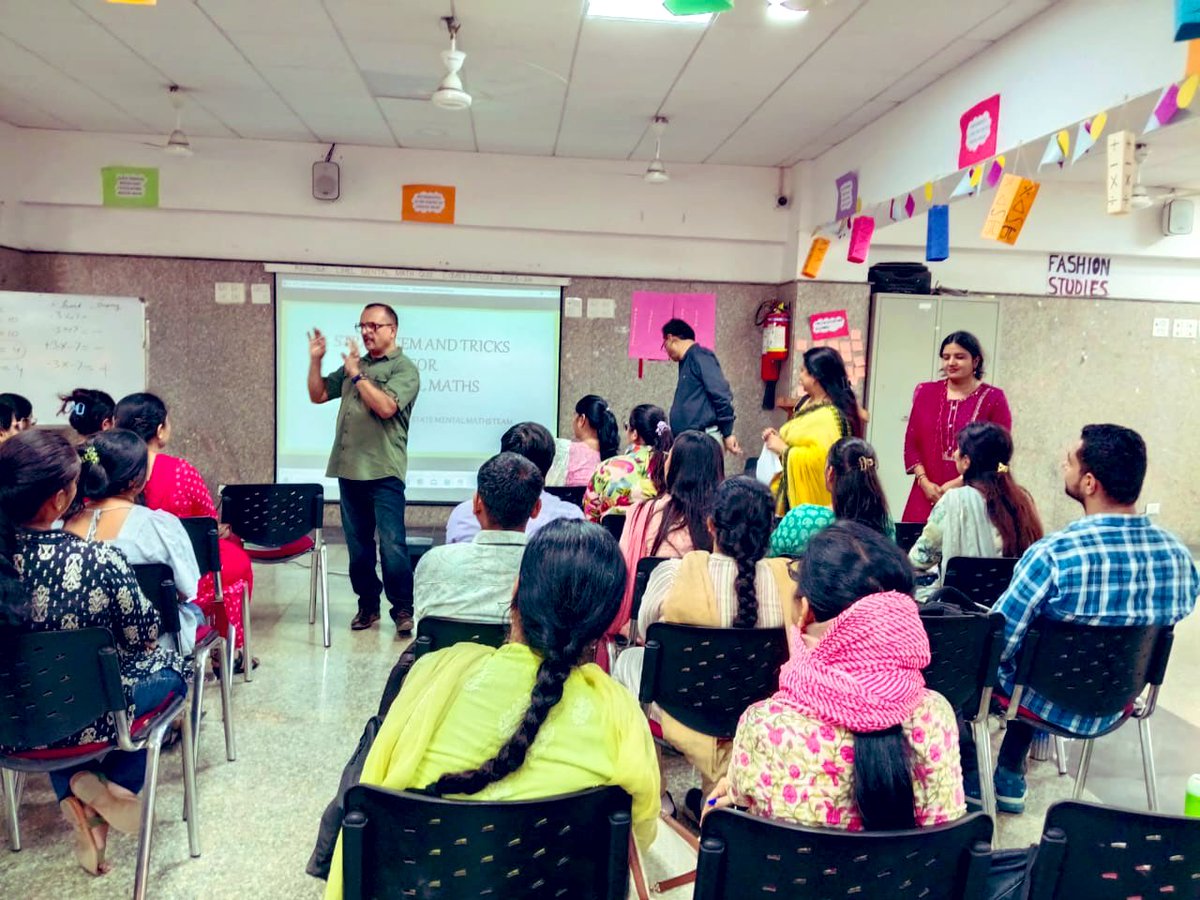 Dir_Education's tweet photo. The Mental Maths Core Team successfully completed an intensive training session for primary teachers @SCERT2021 

We believe in empowering educators with new skills to inspire young minds. 

Greetings to all participants for their dedication and enthusiasm!

#MissionMathematics https://t.co/smlzmVw6mH