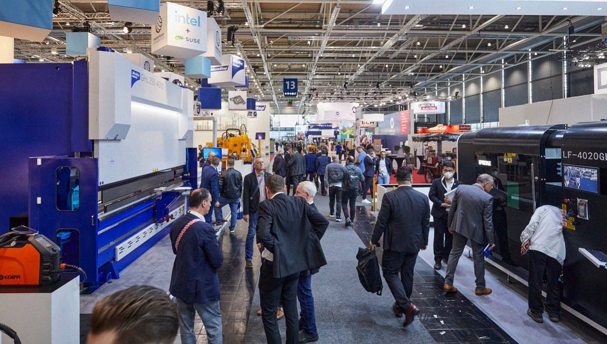 ismrmagazine's tweet image. Don’t miss EuroBLECH 2024 in Hanover, Germany (22-25 October 2024), the world’s largest exhibition for sheet metal processing. Meet ISMR on stand H92 in Hall 14. Plan your visit with our show preview on buff.ly/3Bi8IEZ or see buff.ly/3XYehBD #EuroBLECH #sheetmetal