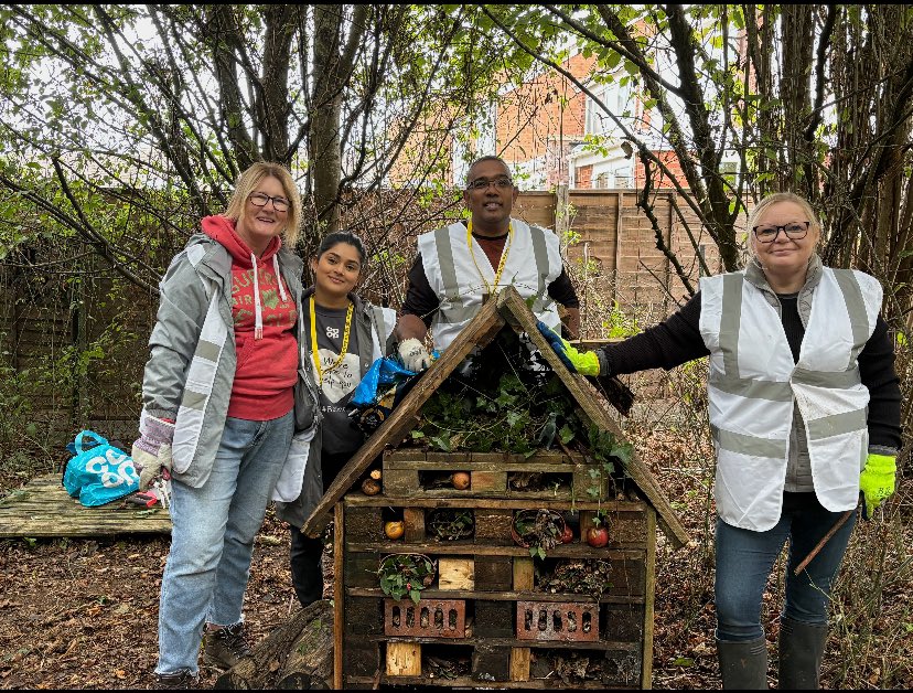 Fantastic engagement day with <a href="/Ragesh2018/">Ragesh Hindocha</a> and the team working to create a nature zone and bug hotel <a href="/CoopRadio/">Co-op Radio 100.5 FM</a> <a href="/coopuk/">Co-op</a> <a href="/KateGraham03/">Kate McCrae Graham</a> <a href="/MattHood20/">Matt Hood</a> <a href="/ChronandEcho/">Northampton Chron</a> <a href="/BBCNorthampton/">BBC Northamptonshire</a>