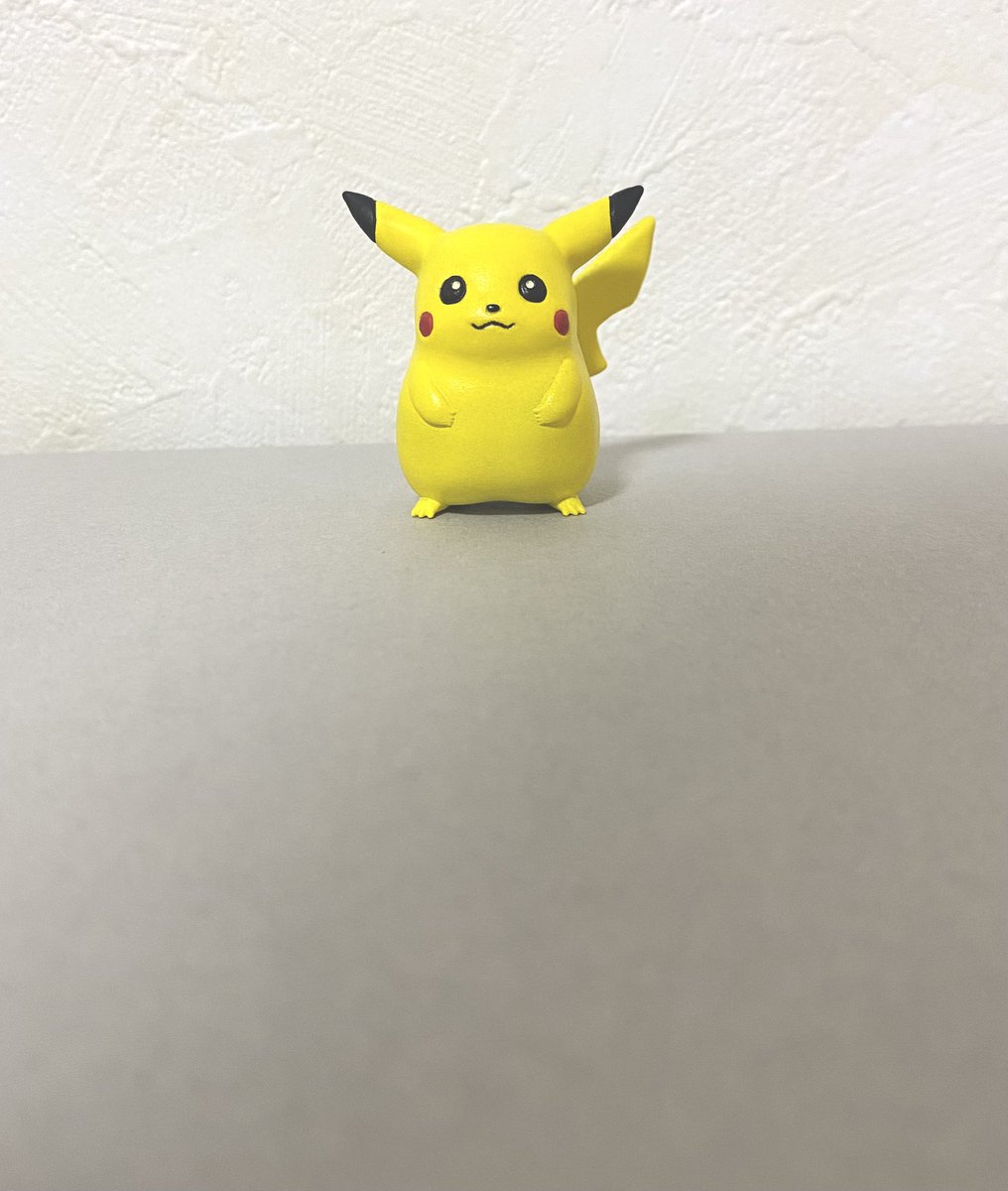 RpurfB65f6FWF4w's tweet photo. ピカチュウ完成。
普通のピカチュウを作ってもおもしろくないので初期ピカチュウにしました。
アップは厳しいので引きの写真です…。
#zbrushcore https://t.co/rcKklwY4jP