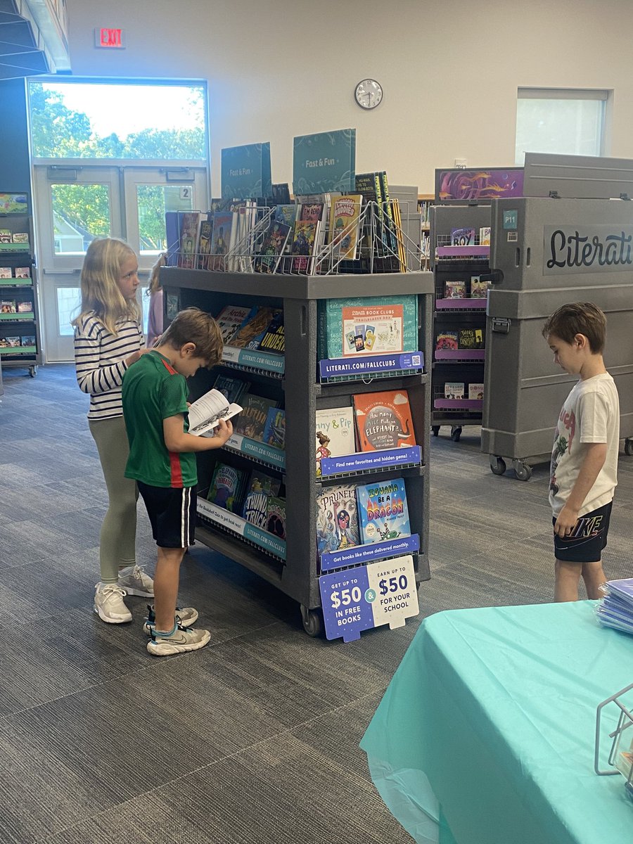 WVpythons's tweet image. Our students have been loving the Literati book fair this week!
