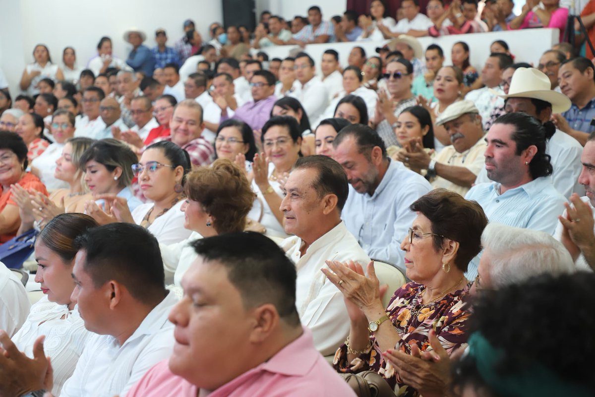 ndetabasco's tweet photo. #Jonuta 

Eric Garrido presenta su tercer informe de gobierno. https://t.co/ZIKpiEgKW7 https://t.co/YkRsPFGu7I