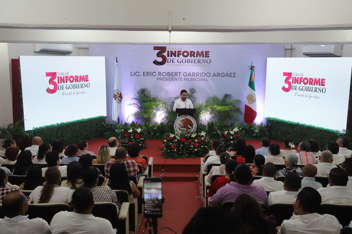 ndetabasco's tweet photo. #Jonuta 

Eric Garrido presenta su tercer informe de gobierno. https://t.co/ZIKpiEgKW7 https://t.co/YkRsPFGu7I