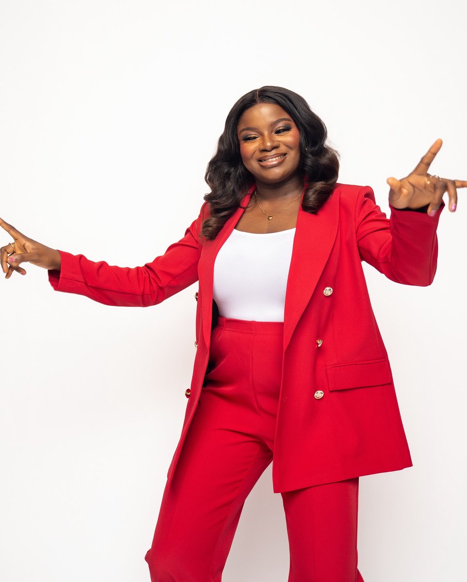 funmi_sho's tweet photo. Cake day 🎂🎉🥳
Thank you Lord🙏🏾 https://t.co/7LrmQQ1xdF