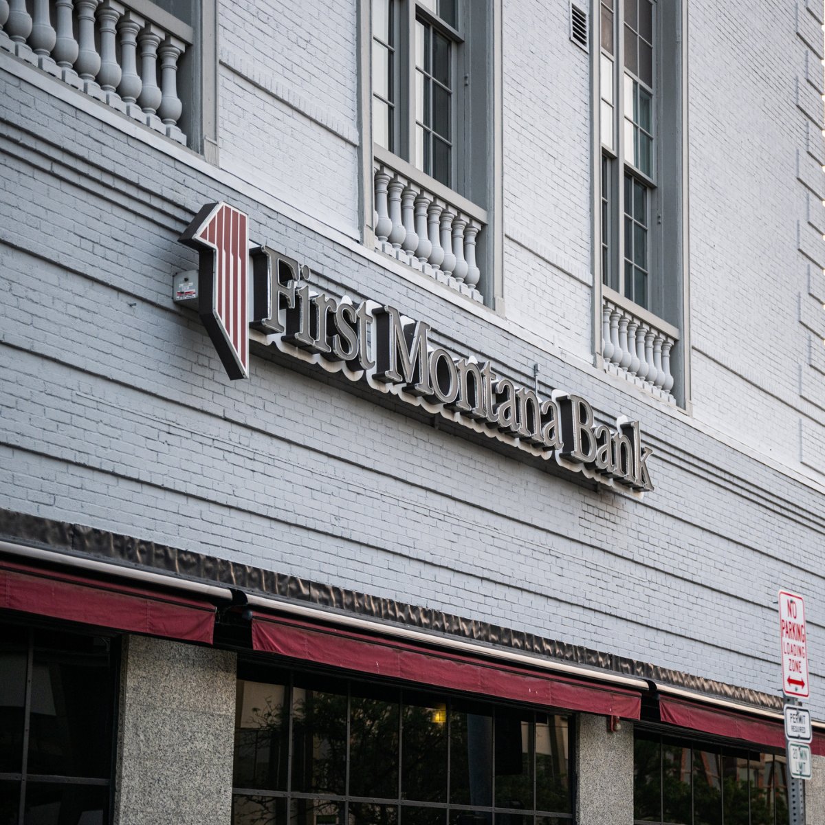 First Friday with Blackfoot Communications and <a href="/FirstMontana/">First Montana Bank</a>!

Join us for an evening of art, networking and community! This event will feature artist, James Corwin Fine Art.

🕔 5pm - 7pm
📍 First Montana Bank lobby (201 N. Higgins Ave., Missoula)

#firstfriday #missoula