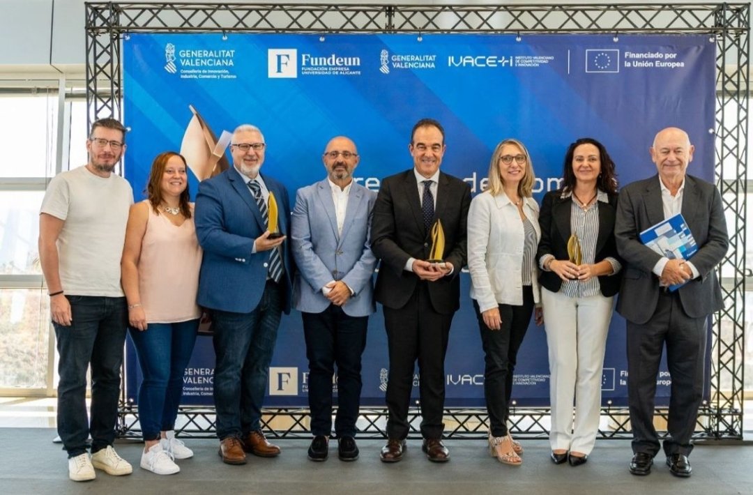 Wayllet Tech SL y Xpander by Tecnia han sido premiados por su colaboración en el proyecto de la «Tarjeta Ciudadana para el Ayuntamiento de L’Eliana».

#alicante #crypto #blockchain #btc #bitcoin <a href="/alicanteayto/">Ayuntamiento Alicante</a>