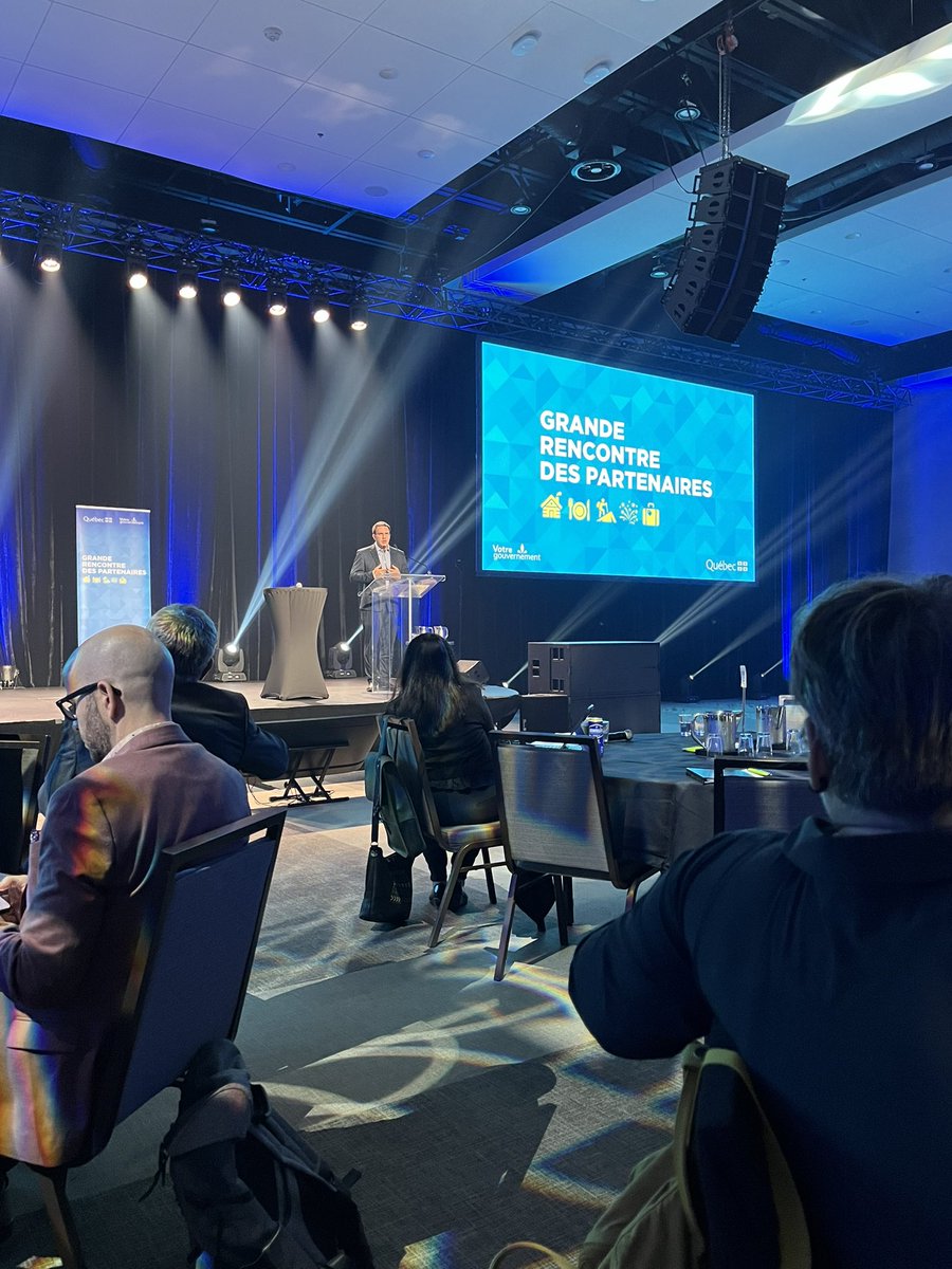 Yves Juneau tweet media