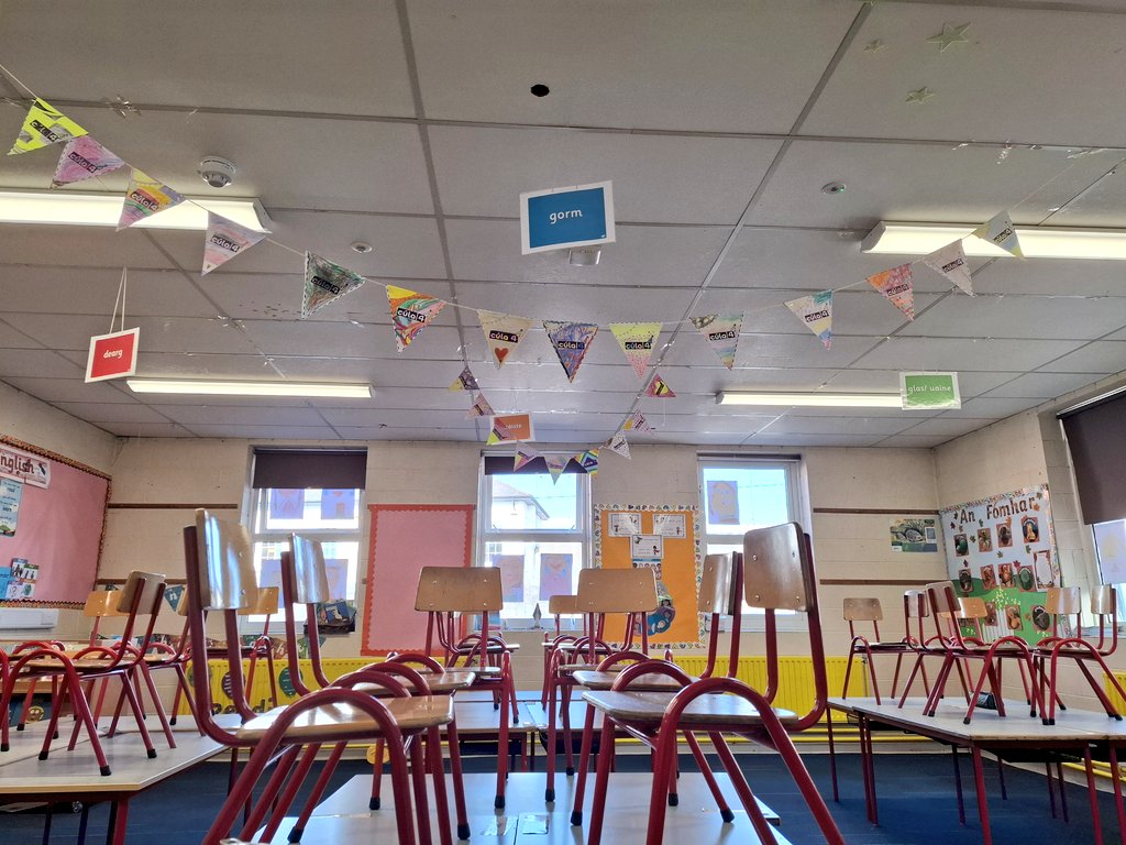 Modhscoil Luimnigh tweet media