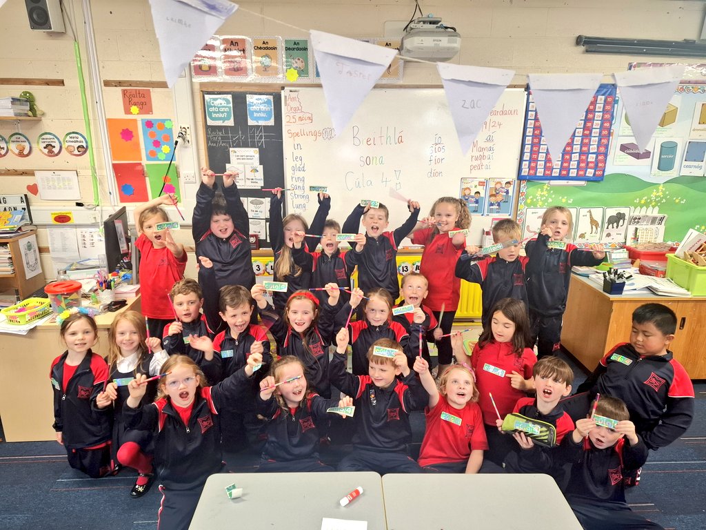 Modhscoil Luimnigh tweet media