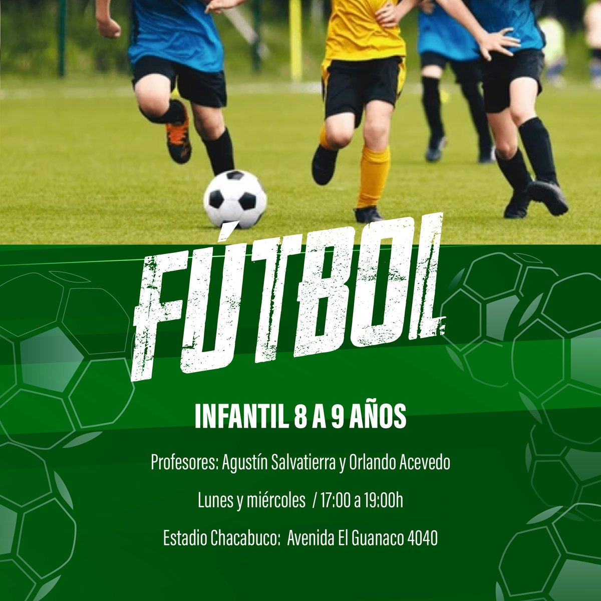 DeporteRecoleta's tweet photo. ⚽️La Escuela mixta de fútbol formativo y recreativo de la Corporación municipal de cultura y deportes, te invita a participar de sus entrenamientos, que se realizan en el Estadio Chacabuco, ubicado en Av. El Guanaco 4040,  de lunes a viernes, en los siguientes horarios: https://t.co/BbnaGcvOip