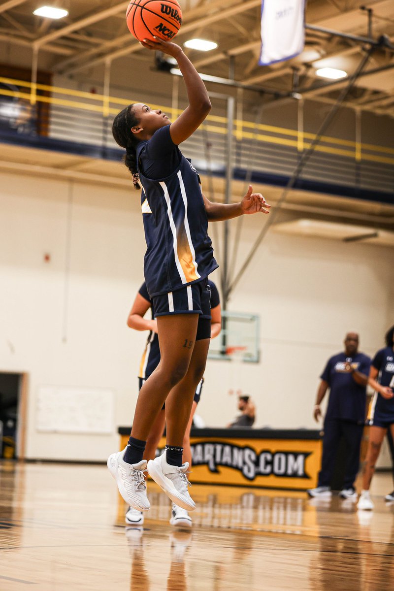 uncgwbb's tweet photo. Our favorite place to be ๐
#AWeekattheG #UNCGWay #letsgoG https://t.co/49yYo5gYEn