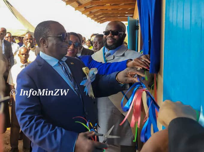 nickmangwana's tweet image. NYANGA 
Today, Vice President Dr C.D.G.N Chiwenga commissioned Regina Coeli Primary School in Nyanga North Constituency.

Vice President Chiwenga said the primary school was a result of Government&apos;s commitment to leave no one and no place behind. He said it is pleasing to note…