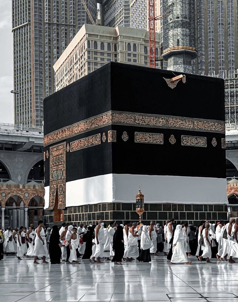 TasleemManzari's tweet photo. یہ دل غمگین ہے یا رب قرارِ دل عطا کر دے
الہی تجھ کو بھائے جو مجھے وہ رنگ عطا کردے https://t.co/YVjybkcZ1w