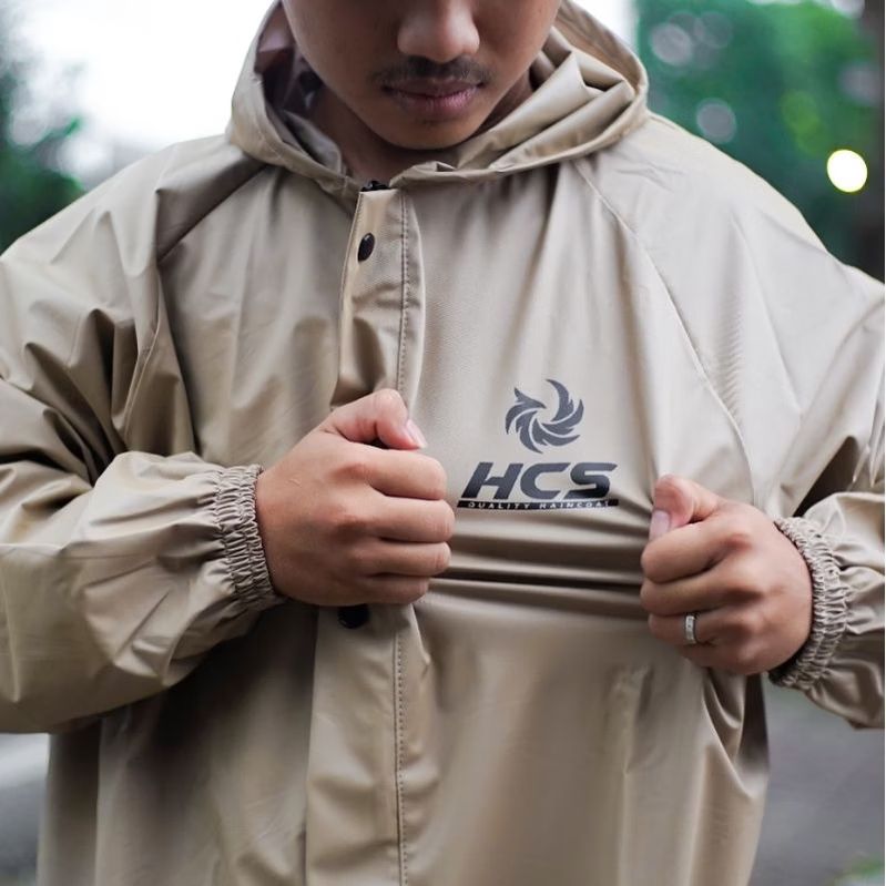 IPPratama944's tweet photo. Cek JAS HUJAN, RAINCOAT Terbaik Pria Wanita BY HCS Anti Rembes Mocca dengan harga Rp56.000. Dapatkan di Shopee sekarang! https://t.co/eKTasdAFyy https://t.co/Mx0DFJ3MRX