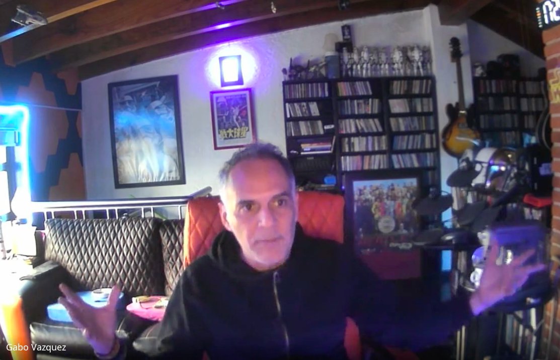 gabovazquezg's tweet photo. ¿Tú gesticulas mucho cuando hablas?
Un poco...
Así, dando #tallerenlinea de #guion de #ficción para #podcast https://t.co/2seXTURmag