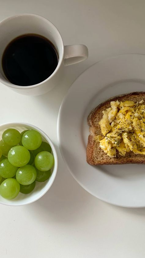 hoy me toco preparar desayuno