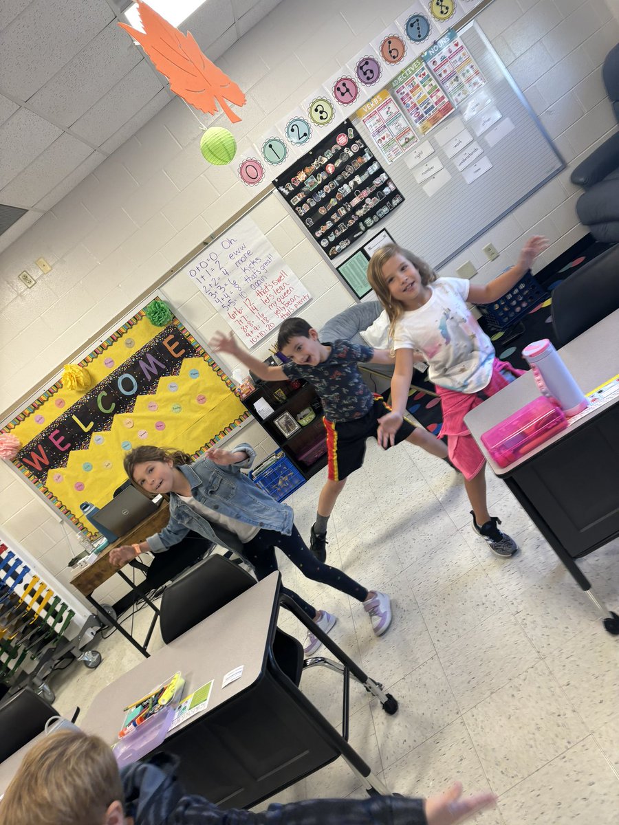 Mrs. Edwards tweet media