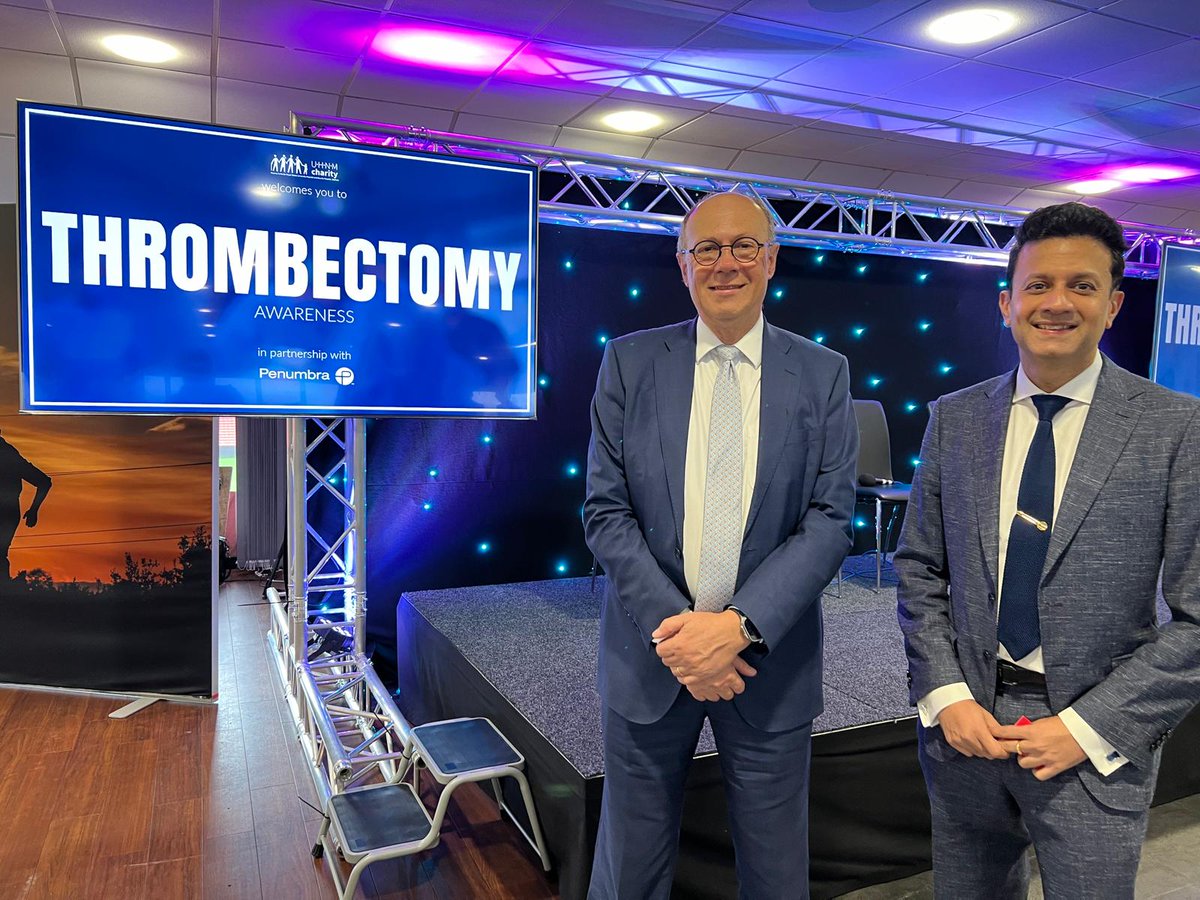 Andrew Gwynne MP, Minister for Public Health and Prevention and NHS England Medical Director Professor Sir Stephen Powis have today thrown their full support behind UHNM’s life-saving Stroke Thrombectomy Service ➡️ uhnm.nhs.uk/latest-uhnm-ne…