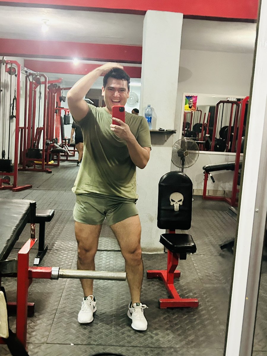 u_silver's tweet photo. 🏋🏻‍♂️ https://t.co/xW3gnyqBhZ