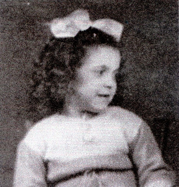 26 September 1937 | An Italian Jewish girl, Elena Calo, was born in Florence.

On 23 May 1944 she was murdered in a gas chamber in #Auschwitz.