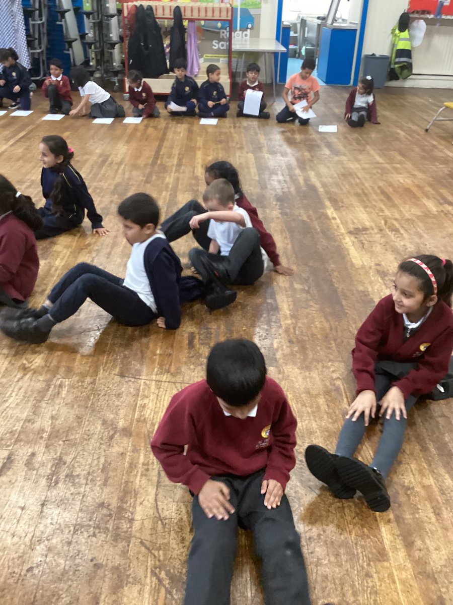 A big thank you to Bart Gee from Breaking Limits who came to give an inspirational assembly this afternoon to all of the children in school about turning disability into possibility. The Key Stage One children had an interesting time in his workshop.
