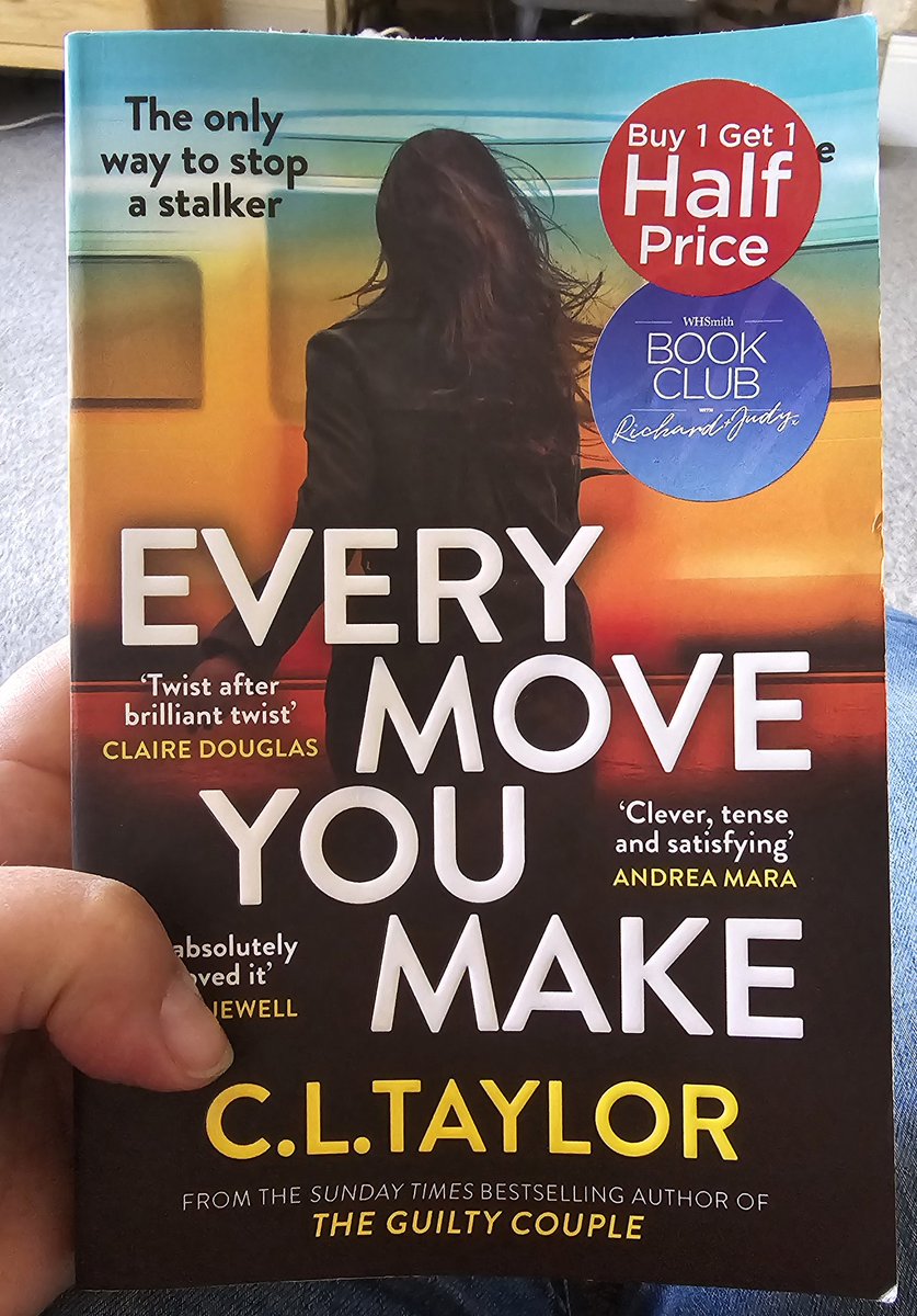 When it's the middle of the day and that book you've been reading is screaming to be finished because it is THAT good!!
#everymoveyoumake by  <a href="/callytaylor/">C.L. Taylor</a> is brilliant. With so many twists and flawed characters, it belts along at great speed. It's a really clever book! Buy it!