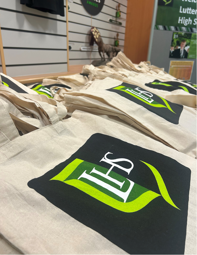 LuttHigh's tweet photo. Open Evening prep! We can't wait to meet you tonight. 
The event is 5.30-8.00pm and headteacher talks are at 5.45pm and 6.45pm. See you there! https://t.co/orVa1wxKil