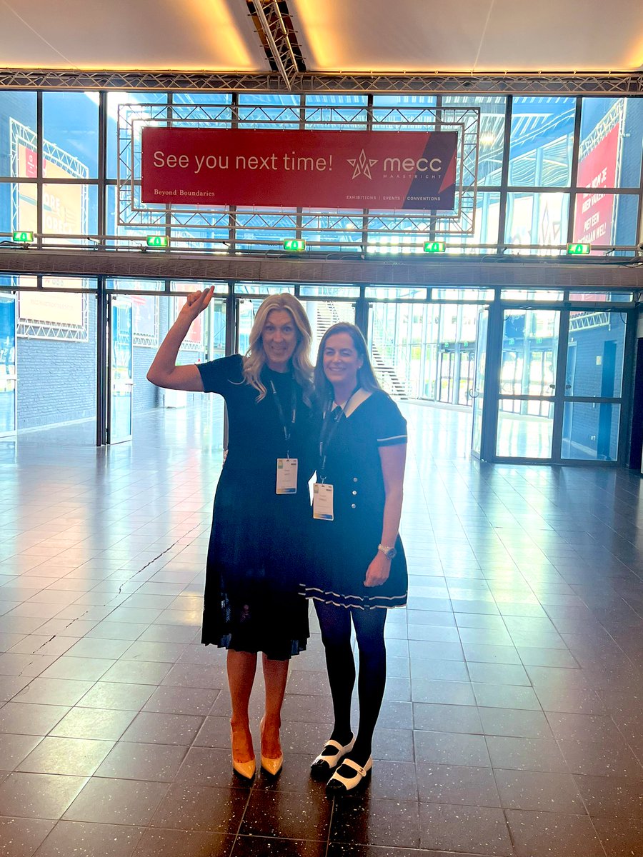 sineadlynch101's tweet photo. I am really proud of our study @ComfortTrial and very grateful to the COMFORT team 💫 Thank you @IrishCancerSoc &amp; @hseNCCP @IRLpson and my partner in crime @yvonneo_meara &amp; mentor @donalb5 #IPOS2024 @IPOSPsychoOncol https://t.co/Z4WfFU1xUf