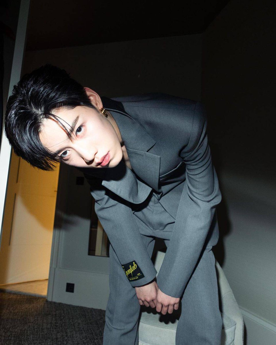 EGONLABofficial's tweet photo. PP Krit looks absolutely stunning in EGONLAB. Thank you for believing in us — we love you to the moon and back 🌔 https://t.co/Y9vyel3hzC