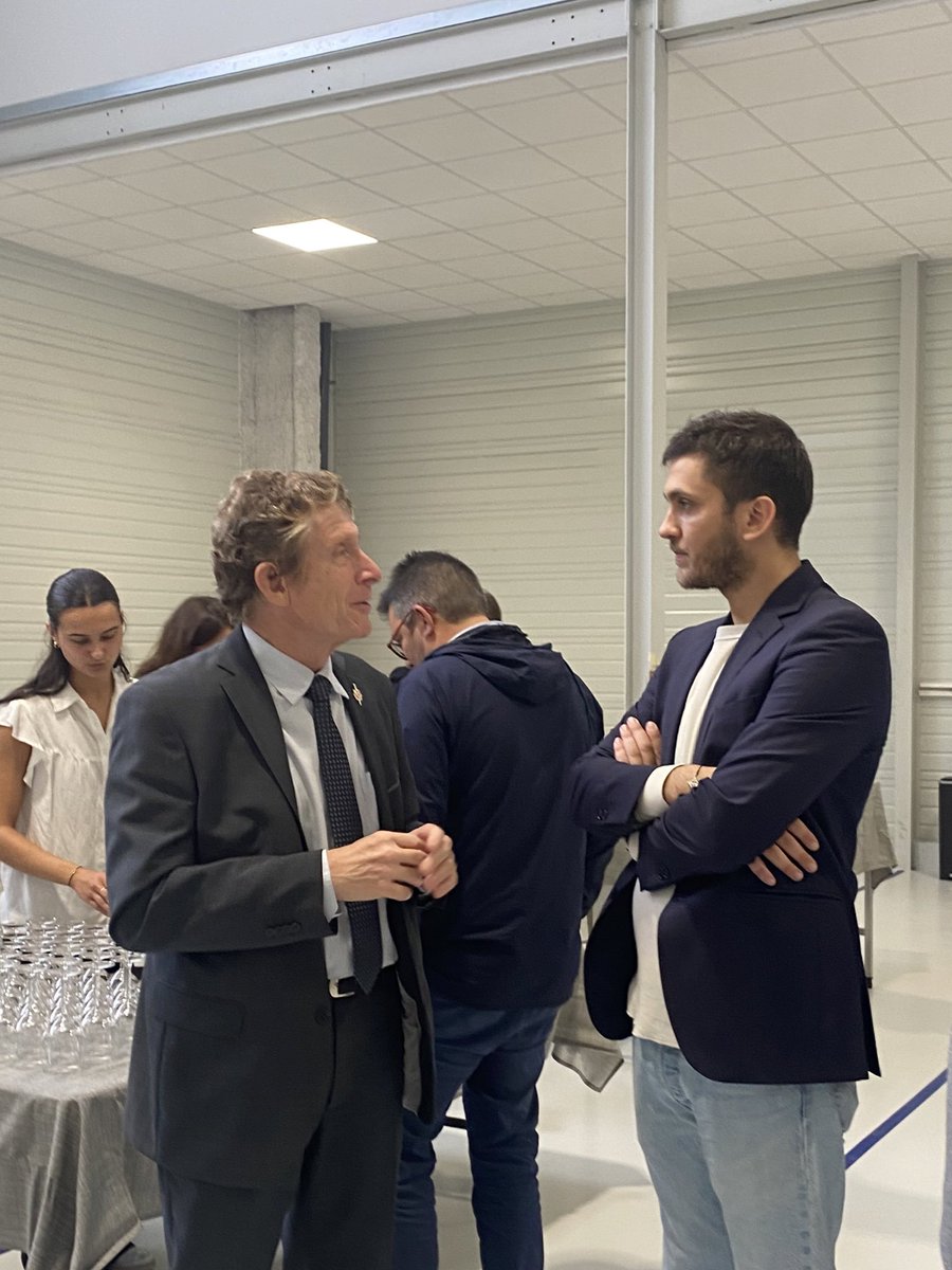 JacquesOberti's tweet photo. De retour ce matin à @orius_co, entreprise dont l'objectif est de produire des ingrédients botaniques de haute qualité et de révéler le potentiel des plantes par l'activation de voies métaboliques spécifiques 🌱

Ce fut l'occasion d'inaugurer le démonstrateur industriel, un projet innovant et inspirant, et de partager sur les projets futurs de l'entreprise.

Merci encore à l'équipe d'Orius pour leur accueil et pour leur participation au rayonnement de notre territoire.