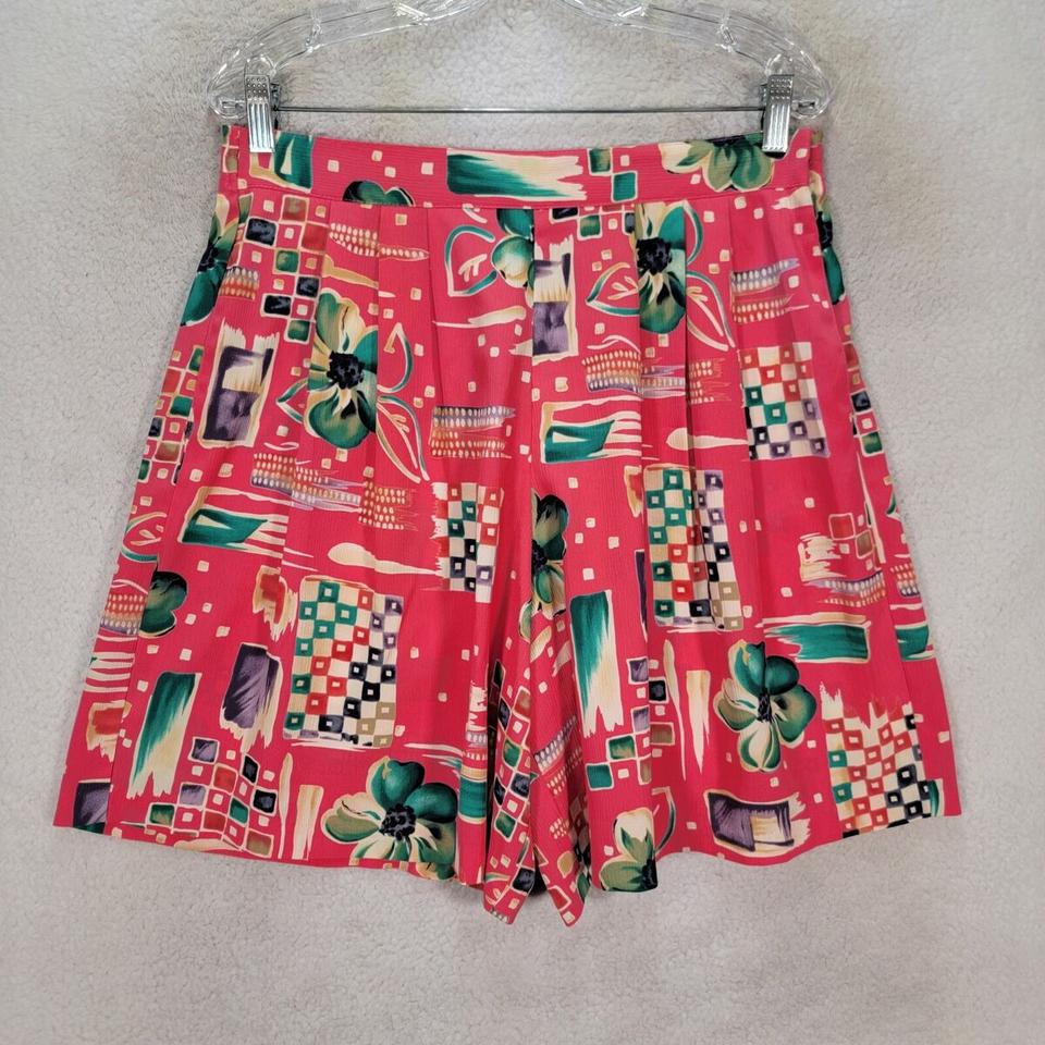 SugarThreaded's tweet image. Cool off with our vintage colorful shorts, perfect for staying chic while keeping your budget happy!
For 15% OFF use code: FALLINTOSAVINGS
Ship up to 5 items for $10.00!
#VintageShorts #RetroVibes #Budget #SummerStyle #vintagewear #vintagestyle #vintagefashion #plussizevintage