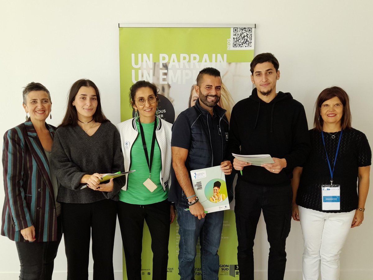 🖋️ Signature de 2 nouveaux parrainages dans le cadre du dispositif #1parrain1emploi lancé par <a href="/MaRegionSud/">Région Sud</a> et #FranceTravail.  

Merci au Club OPEn et <a href="/Groupe_ADF/">Groupe ADF</a> pour leur implication auprès des jeunes demandeurs d'emploi !

Plus infos sur le dispositif ➡️plmpl.fr/c/ZrV3j