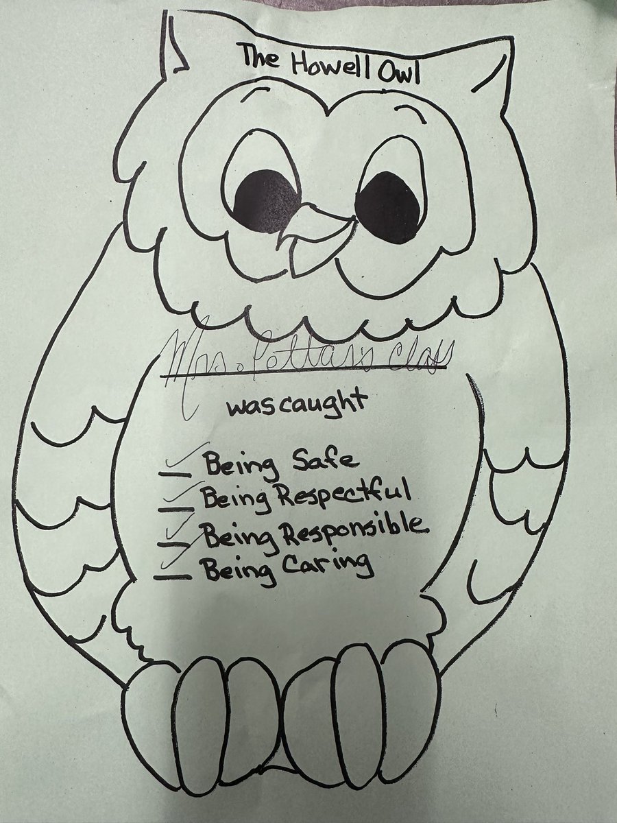 A great PE class! Way to go sixth graders 🦉🦉🦉 #happeningathowell <a href="/Ms_Byrnes5th/">Ms Byrnes</a>