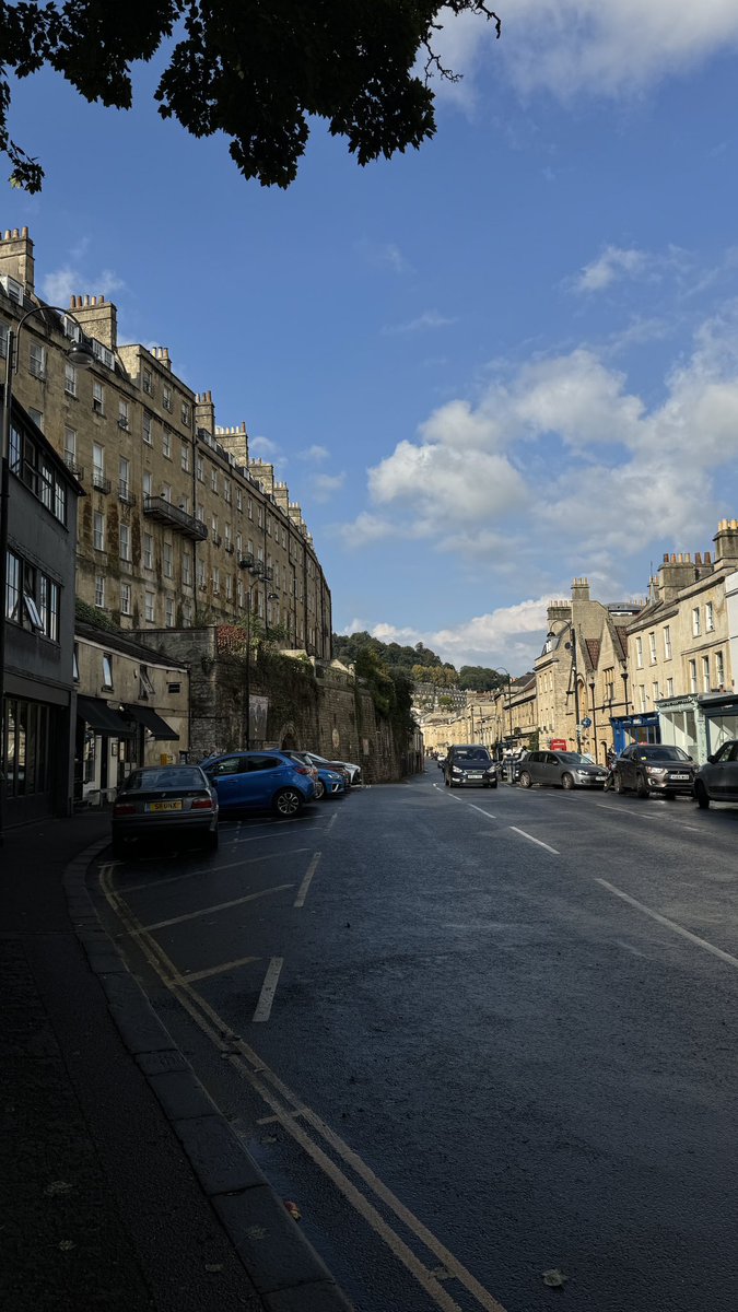 StealthyBeats's tweet photo. Lovely day in the city of Bath 🇬🇧 https://t.co/1a12TIvR30