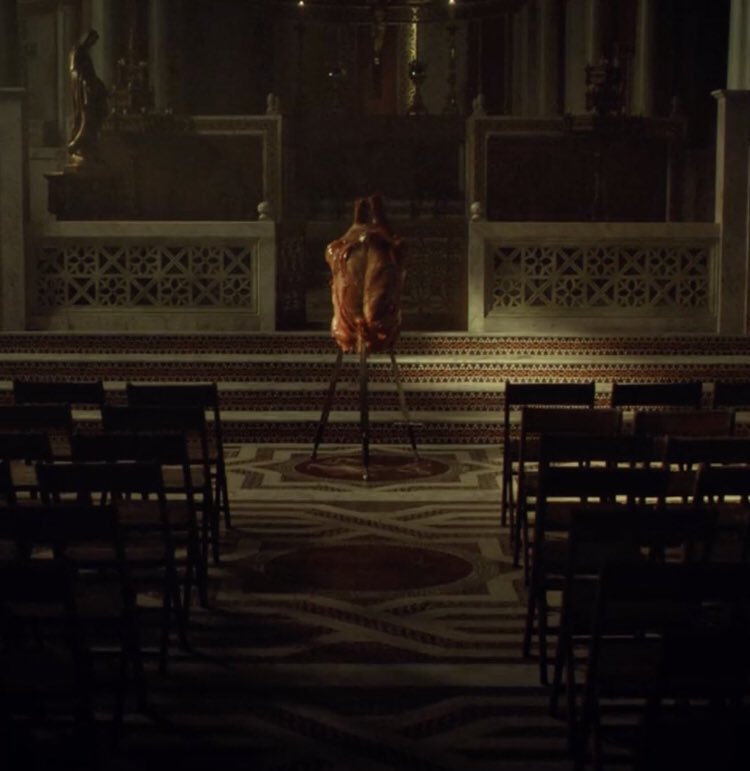 cattiballecter's tweet photo. Not only did Hannibal leave his “broken heart” at the altar- he left it at its foot. At the bottom of the steps, right outside where one would marry. As though his heart was left to wait for a love that never came. https://t.co/LpGcgjfHVx