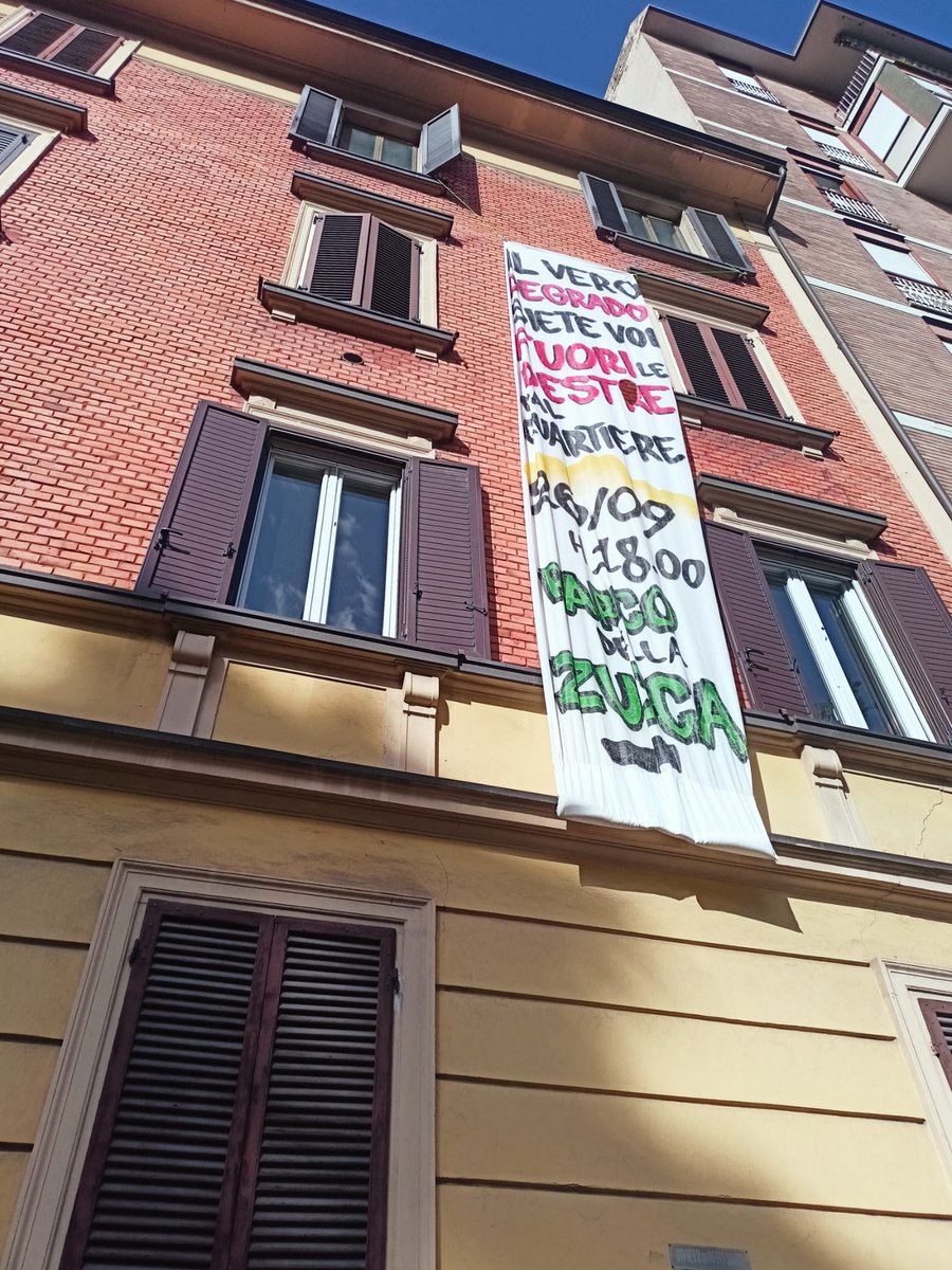 ndramalonga's tweet photo. La risposta del quartiere alla chiamata delle destre contro il degrado in #Bolognina
L'indifferenza verso chi fatica ad arrivare a fine mese è degrado. https://t.co/WMc775KPxM