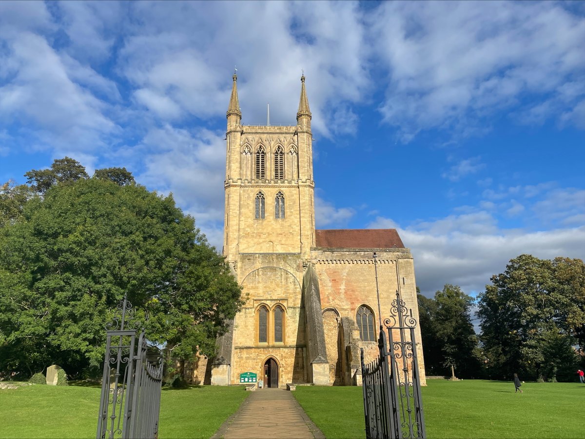 Yesterday we sang Choral Evensong live on BBC Radio 3, from Pershore Abbey.

If you missed the live broadcast, the service is now available to listen to on BBC Sounds: bbc.co.uk/sounds/play/m0…
and will also be repeated on Sunday, at 3pm.