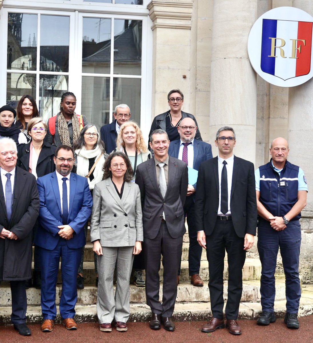 DChavrier's tweet photo. L’@Univ_Orleans est partie prenante du plan départemental de lutte contre le racisme, l’antisémitisme, la haine anti-LGBT+ et les discriminations liées à l’origine aux côtés de @Prefet45_Centre @ProcOrleans @PoliceNat45 @Gendarmerie_045 https://t.co/fyd1duT9hc