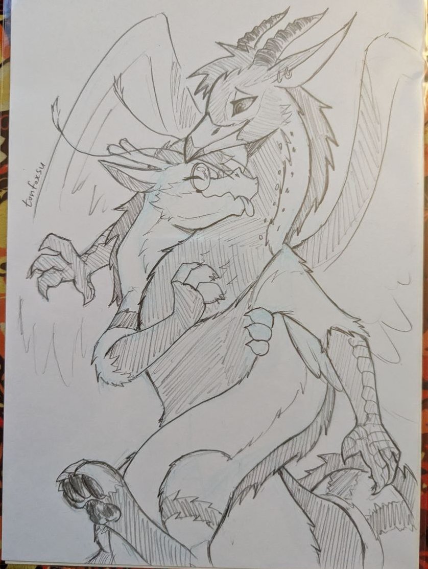 Flute got some mega cute art from <a href="/tonfoxsu/">tonfoxsu 🦊🍜</a> during Aurawra couple months back!

@flutebirdie
