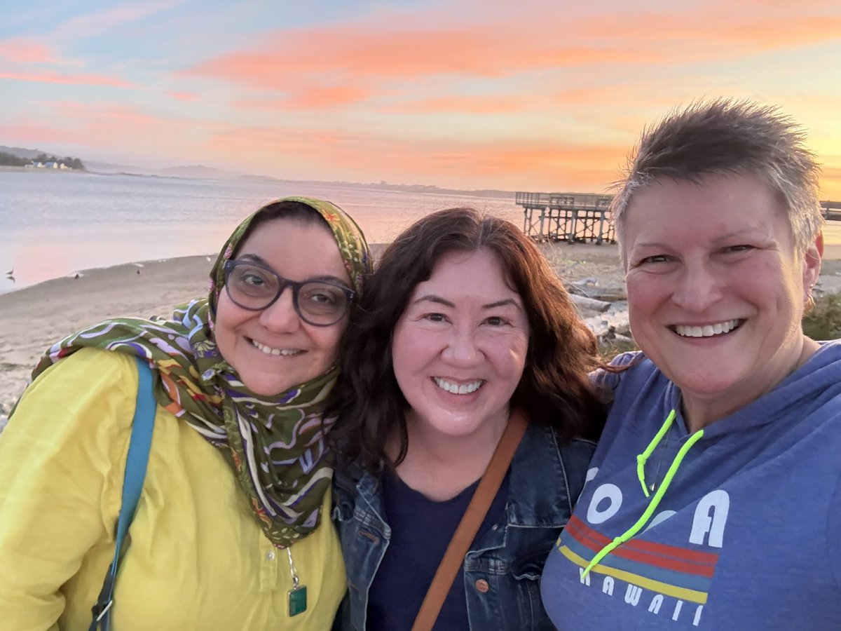 Congratulations to Dr. Patti Duncan (center) on becoming the new graduate director for our MA and PhD programs!