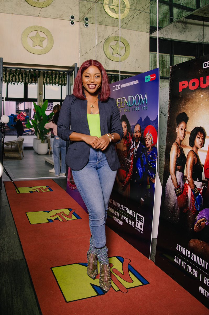 Jabu_Macdonald's tweet photo. Actress , Presenter and Musician Gabisile Tshabalala at the #BETShowcase event yesterday at Rockets, Bryanston, for the showcase of the new BET series ‘Pound 4 Pound. https://t.co/lAseyqBJQG