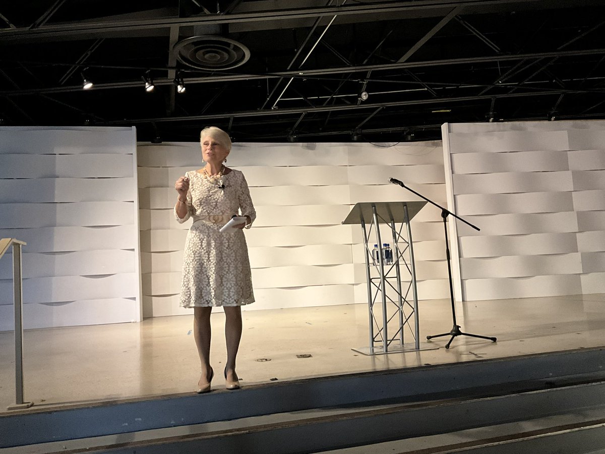 JackieAFlowers's tweet photo. .@DrKathyMurphy lead us through 7 Leadership Lessons that were powerful and true! The last slide is a summary of the 7 detailed Leadership Lessons that she shared with us at Principally Speaking Network this morning. #PSNLearn https://t.co/VB8ola6YOh