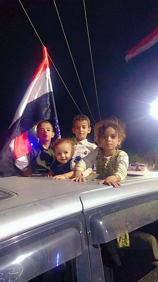 altamira1122's tweet photo. 26 سبتمبر 1962 ميلاد وطن ميلاد الحريه والنور. يوم سقوط حكم الامامه.وقيام حكم النظام  الجمهوري. جمهوريه الشعب سنغرس في قلوب ابنائنا حب هذا اليوم. وقيم ومبادئ واهداف سبتمبر العظيم مع الاولاد في جولة الشهيد شعلان بمحافظة مارب قلب الحضاره وموطن الاحرار https://t.co/cjavKm5V4v