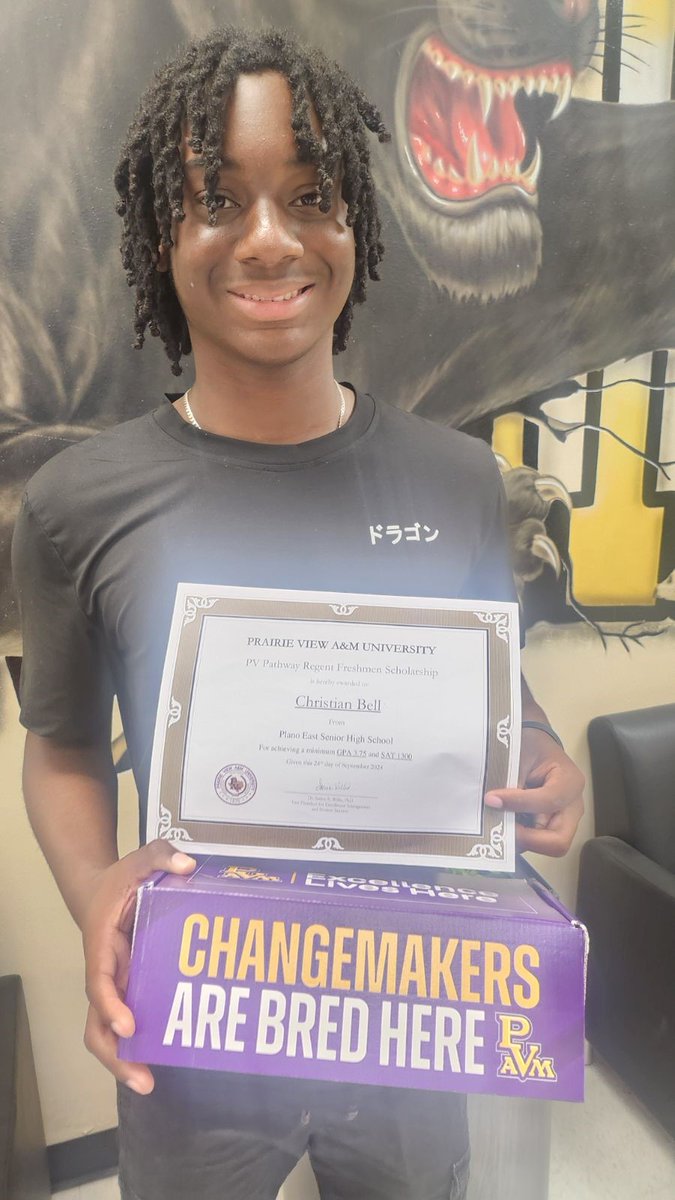 PlanoEastFB's tweet photo. Huge S/O to DB Christian Bell on being awarded the PV Regents Freshman Scholarship from Prairie View A&amp;M University! This is a full ride scholarship, and Christian was the first recipient in the DFW area, due to his impressive GPA and SAT scores. #GoldBlooded #GBH https://t.co/8acc088Iqa