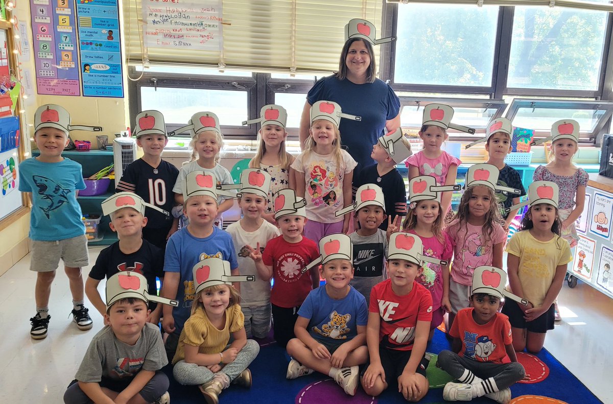Happy Johnny Appleseed Day from my Kindergartners.  #dg58pride #LEchoosesHAPPY