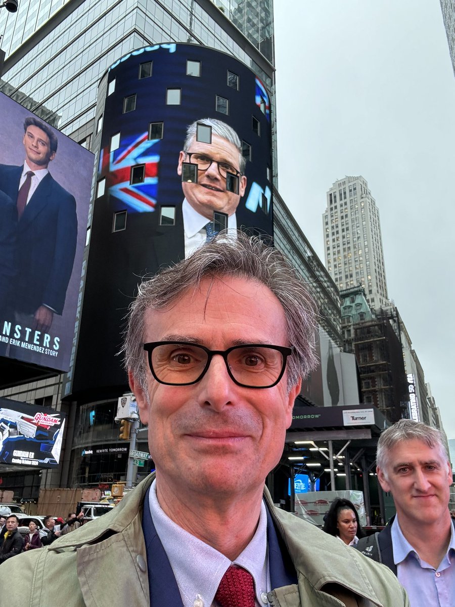 Robert Peston tweet media