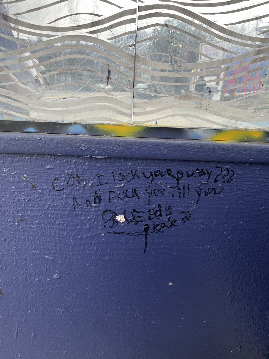 vanillacokezero's tweet photo. listening to swan lake theme in my headphones and sitting next to this at the bus stop….. very sinister…. https://t.co/UfDZif1byH
